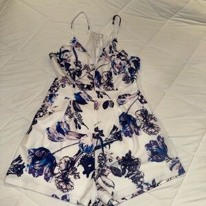 Fashion Nova White and Blue Floral Women's Romper MD